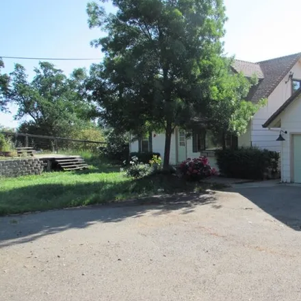 Buy this 3 bed house on 1441 Ridge Drive in Redding, CA 96001