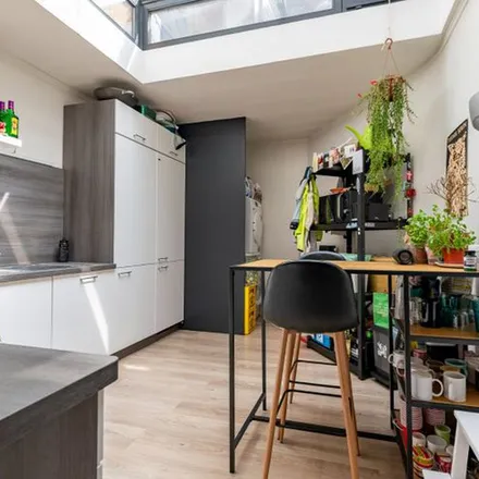 Rent this 3 bed apartment on Timmerwerfstraat 21 in 21A, 21B