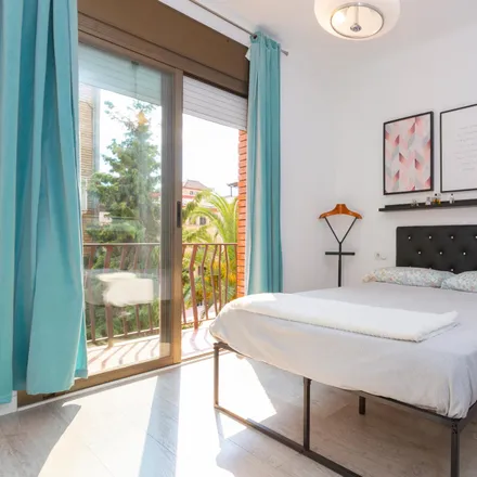 Rent this 1 bed apartment on Carrer Major de Sarrià in 11, 08017 Barcelona