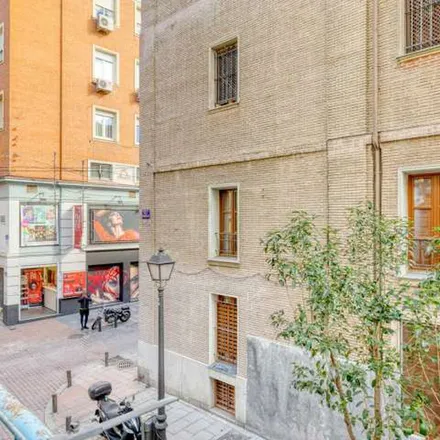 Image 6 - Corredera Baja de San Pablo, 21, 28004 Madrid, Spain - Apartment for rent