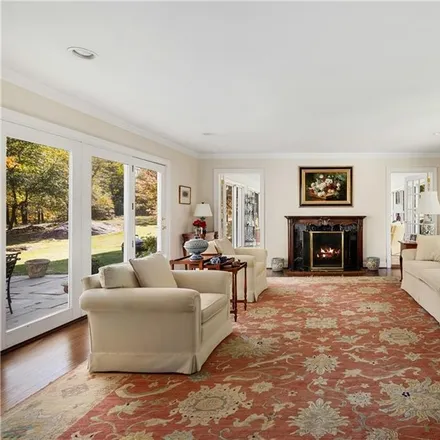 Image 5 - 500 Stanwich Road, Greenwich, CT 06831, USA - House for sale