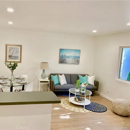 Buy this 1 bed condo on 34 Alboni Place in Long Beach, CA 90802