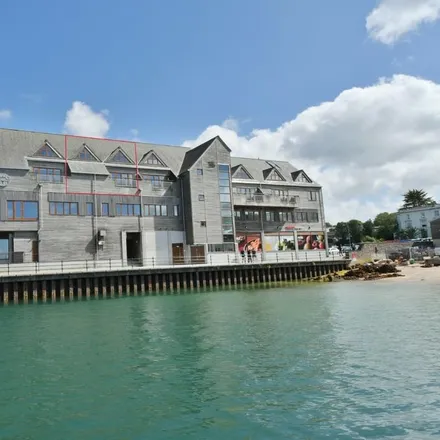 Image 1 - Maritime House, Discovery Quay, Falmouth, TR11 3QY, United Kingdom - Apartment for rent