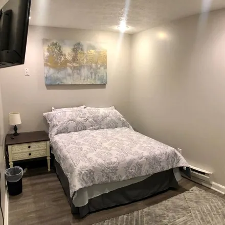 Rent this 1 bed apartment on Kokomo