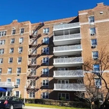 Buy this 2 bed condo on 86-11 151st Avenue in New York, NY 11414