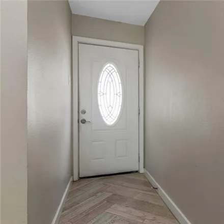 Image 4 - 7950 Cedel Drive, Houston, TX 77055, USA - House for rent