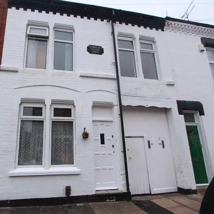 Rent this 4 bed townhouse on Edward Road in Leicester, LE2 1TH