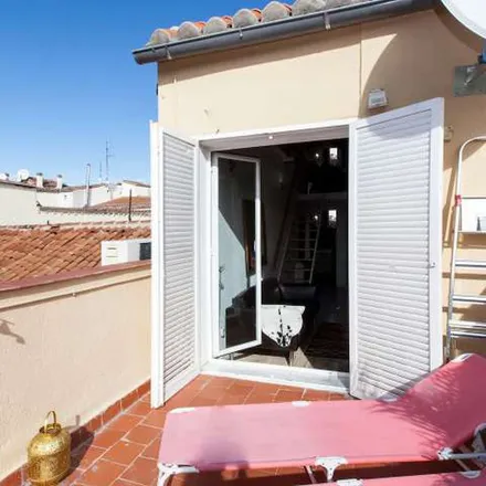 Rent this 1 bed apartment on Madrid in M Thay, Calle de Velarde