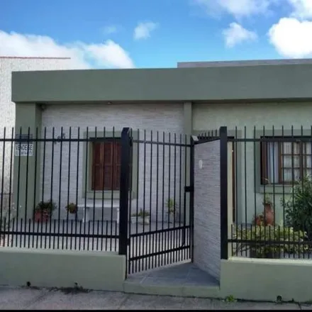 Buy this 2 bed house on Hotel Brasil in Rua Barão do Rio Branco 703, Santa Vitória do Palmar