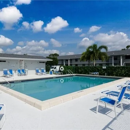 Image 3 - 1247 Southeast Parkview Place, Stuart, FL 34994, USA - Condo for rent