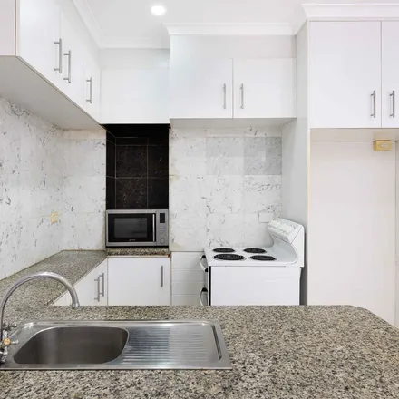Image 3 - Tobruk Avenue, Cremorne NSW 2090, Australia - Apartment for rent