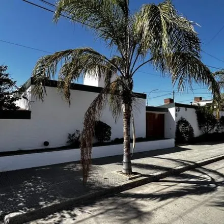 Image 1 - Gregoria Matorras 3806, Cerro de las Rosas, Cordoba, Argentina - House for sale