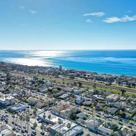 Image 2 - 1840 South Tremont Street, Oceanside, CA 92054, USA - House for sale