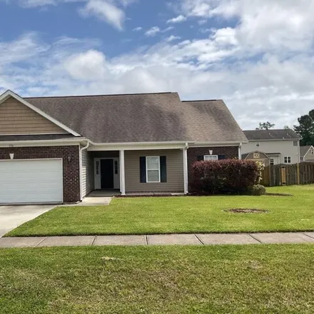 Rent this 3 bed house on 136 Moonstone Court in Onslow County, NC 28546