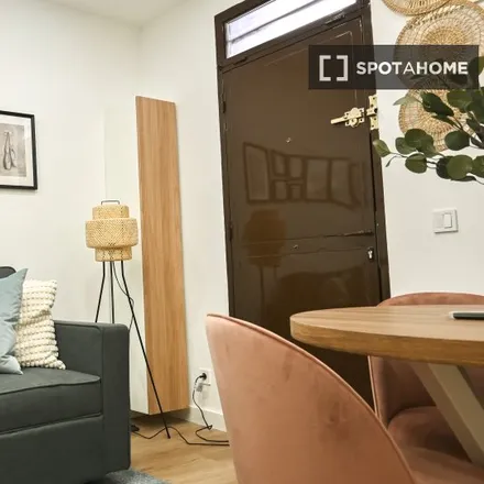Rent this studio apartment on Calle de Gonzalo Herrero in 18, 28039 Madrid