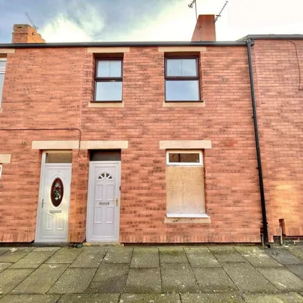 Rent this 3 bed townhouse on Davy Street in Ferryhill, DL17 8PN