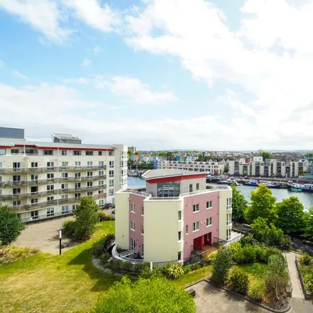 Rent this 2 bed apartment on The Villa in Hannover Quay, Bristol