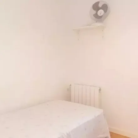 Rent this 4 bed apartment on Dia in Calle de la Mata, 13005 Ciudad Real