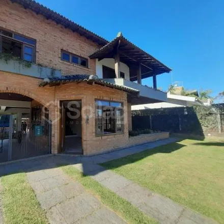 Rent this 5 bed house on Avenida Juncal in Estância Recreativa San Fernando, Vinhedo - SP