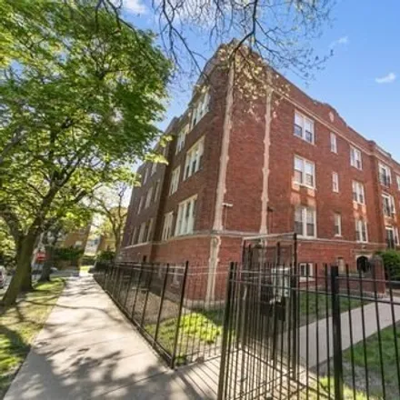 Rent this 2 bed apartment on 7320-7330 North Damen Avenue in Chicago, IL 60626