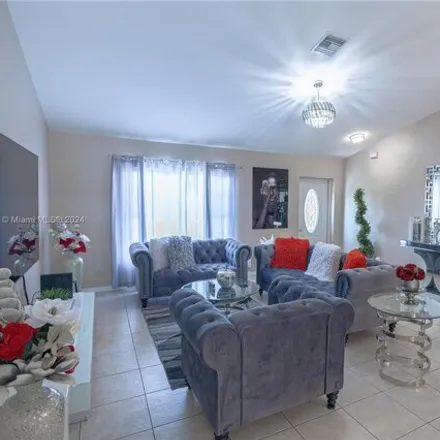 Image 5 - 2130 Northwest 6th Terrace, Cape Coral, FL 33993, USA - House for sale