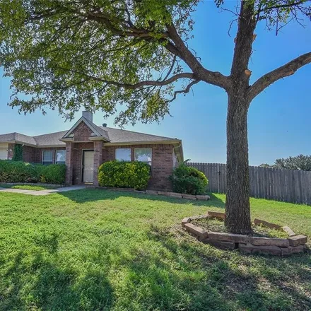 Image 3 - 119 Chinos Trail, Justin, Denton County, TX 76247, USA - House for sale