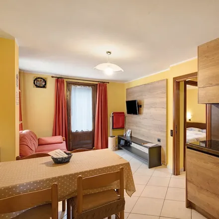 Rent this 1 bed apartment on 23030 Livigno SO