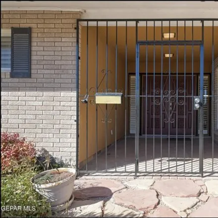 Image 5 - 3757 Okeefe Drive, Mission Hills, El Paso, TX 79902, USA - House for rent