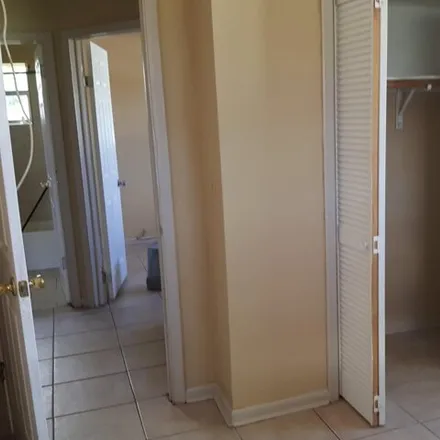 Image 7 - 1221 West 37th Street, Riviera Beach, FL 33404, USA - House for rent