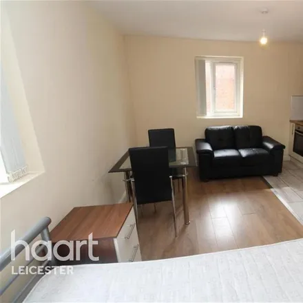 Image 2 - 93 Humberstone Gate, Leicester, LE1 1WB, United Kingdom - Apartment for rent