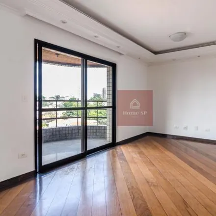 Rent this 3 bed apartment on Rua André Mendes in Jardim da Saúde, São Paulo - SP