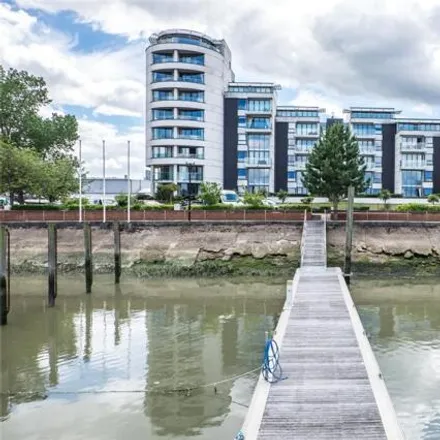 Buy this 3 bed apartment on The Hamptons in Blake Avenue, Medway