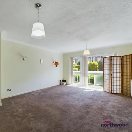 Image 4 - Silverdale Road, Eastbourne, BN20 7BH, United Kingdom - Apartment for sale