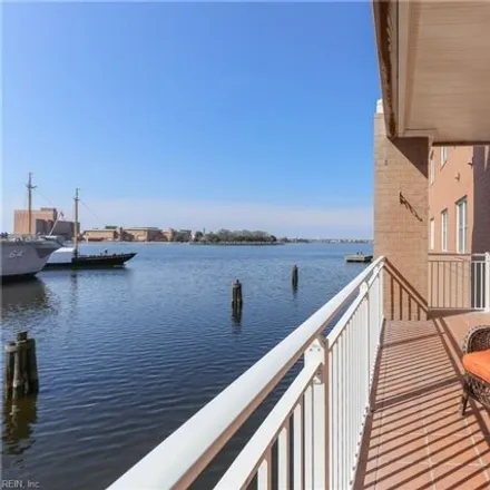 Image 3 - 303 Brooke Avenue, Norfolk, VA 23510, USA - Condo for sale