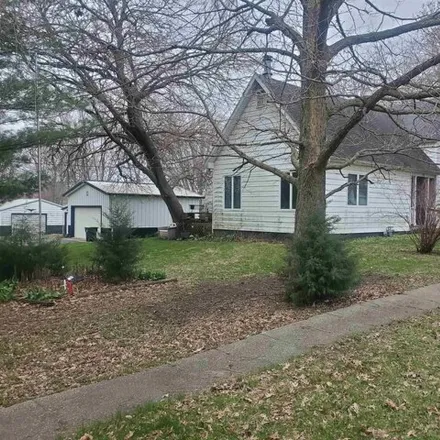 Buy this 3 bed house on 624 West Franklin Street in Ashland, Cass County
