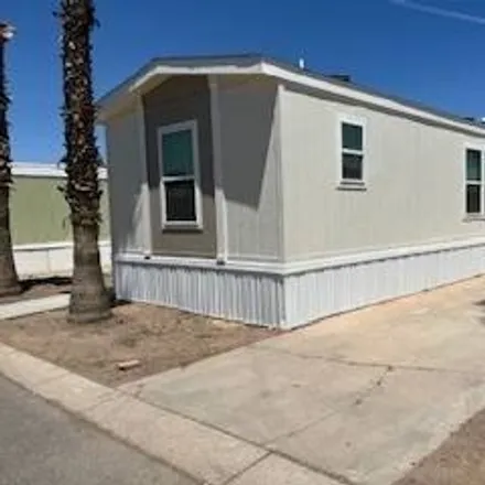 Buy this studio apartment on 602 West McMurray Boulevard in Casa Grande, AZ 85122