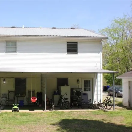 Image 5 - 498 Oak Street, Lewisburg, Logan County, KY 42256, USA - House for sale