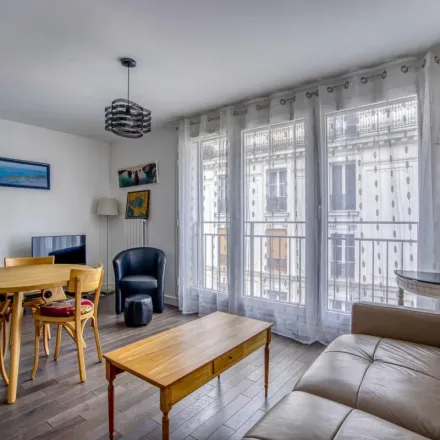 Image 5 - 13 Rue Dalou, 75015 Paris, France - Apartment for rent