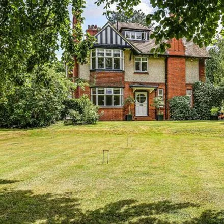 Buy this 6 bed house on Southdown Road in Station Road, Woldingham