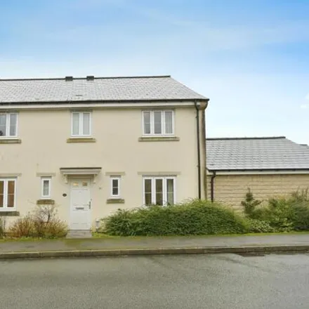 Buy this 4 bed house on Cavendish Golf Club in Otterhole Close, Burbage
