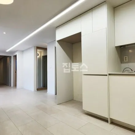 Image 5 - 서울특별시 송파구 문정동 55-14 - Apartment for rent
