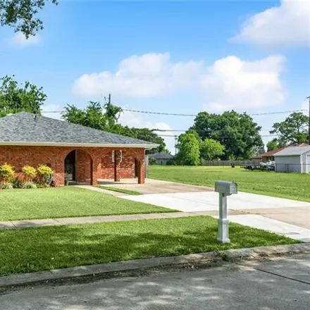 Buy this 4 bed house on 7 West Carolina Drive in Chalmette Vista, Chalmette