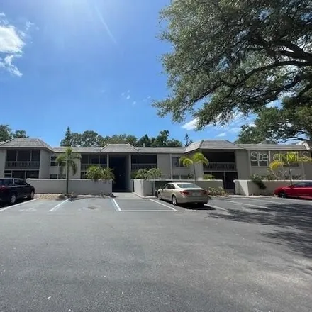 Rent this 2 bed condo on South Osprey Avenue in South Trail, Sarasota