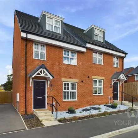 Buy this 3 bed townhouse on unnamed road in Kettering, NN15 5FR