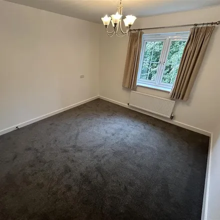 Image 6 - 10-22 Quayside Walk, Dudley Wood, DY2 9LD, United Kingdom - Apartment for rent