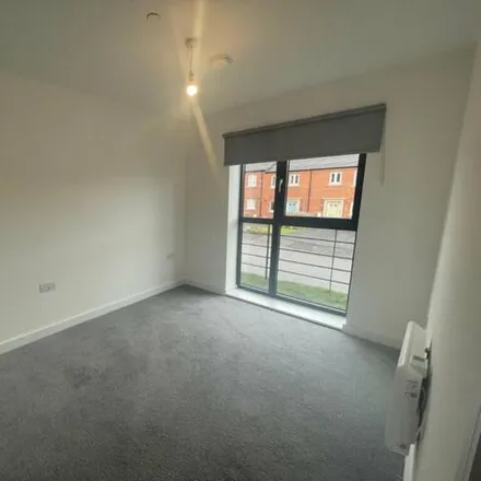 Image 7 - Queen's Hall Chambers, 121-125 London Road, Derby, DE1 2QQ, United Kingdom - Apartment for rent