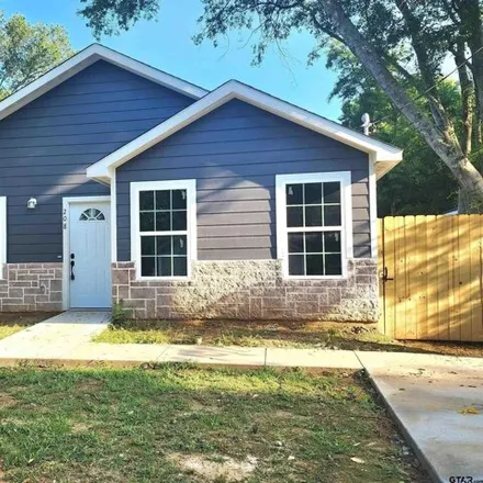 Buy this 3 bed house on 230 Lenox Street in Pittsburg, TX 75686