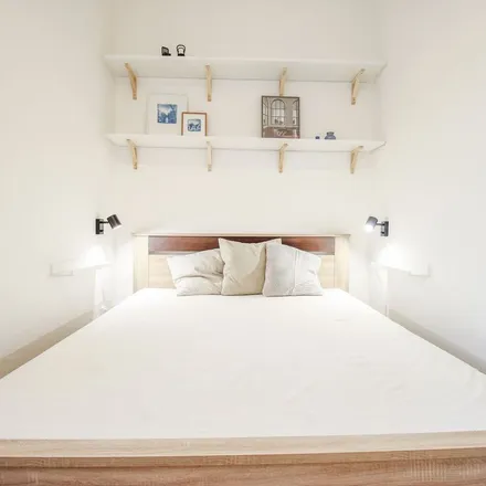 Rent this 2 bed apartment on Vinotéka Na Hybešce in Hybešova 24, 659 37 Brno