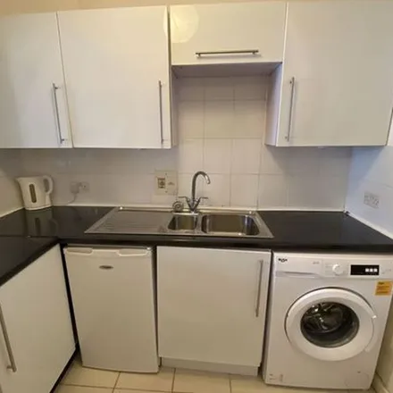 Rent this 1 bed apartment on 20 Daviot Street in Cardiff, CF24 4SQ