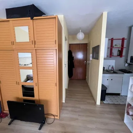 Rent this 1 bed apartment on Mairie d'Angers in Boulevard Résistance et Déportation, 49100 Angers